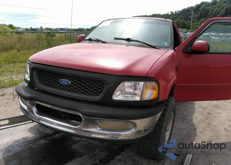 2000 Ford F-150 from USA, damaged, VIN 1FTRF18W6YNA87907